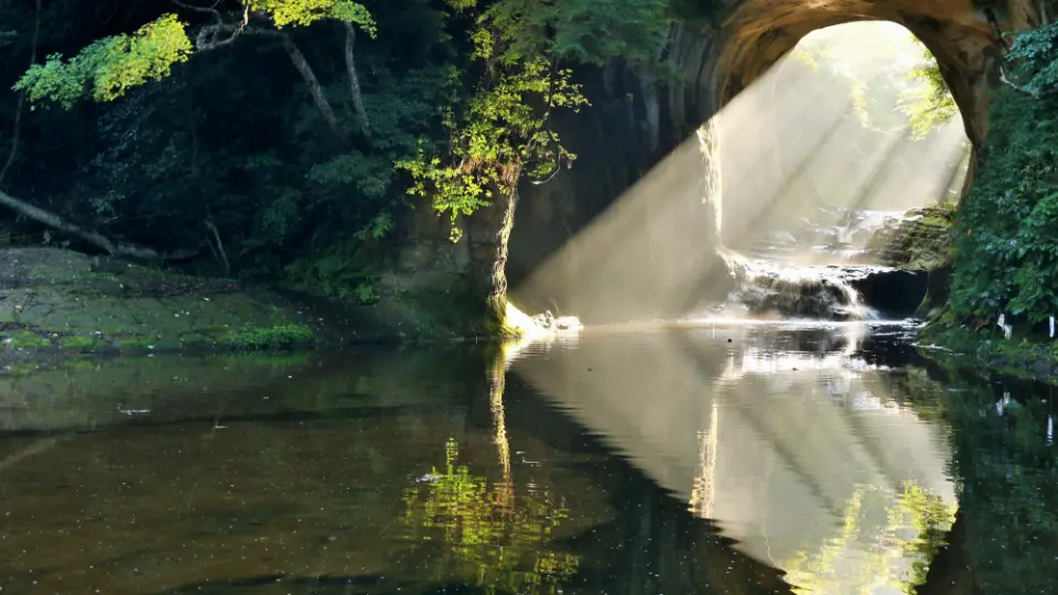 Experience the magical natural light spectacle of Kameiwa Cave