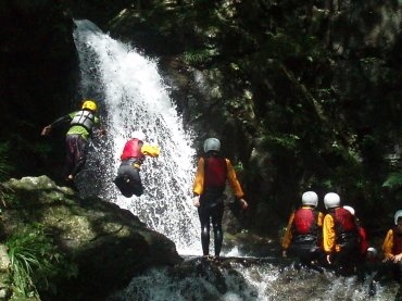 Canyoning at Kinugawa River