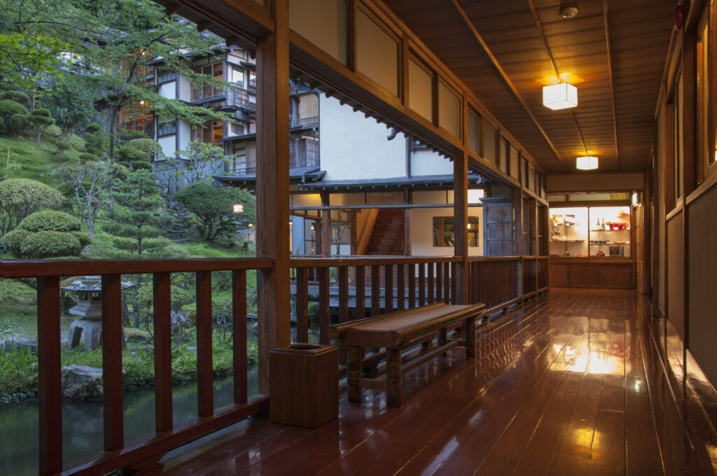 A Luxurious Japanese Inn Frozen in Time