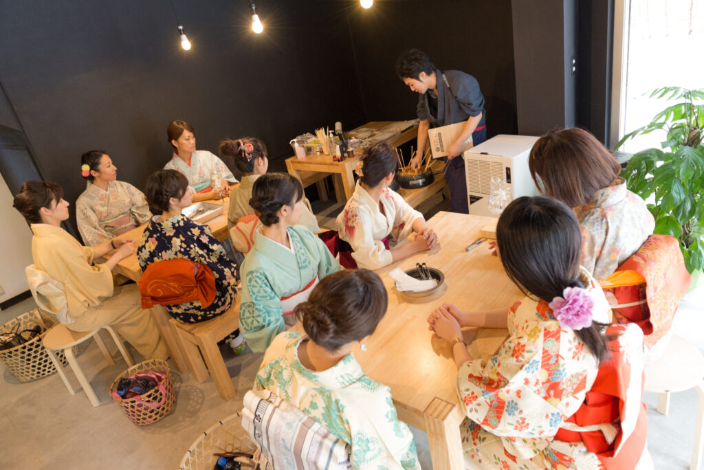 Hands-On Creativity and Unique Souvenirs