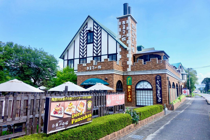 Kinugawa Okashino Shiro (Dessert Castle)