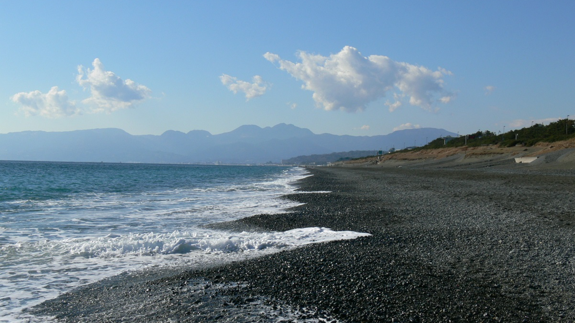 Koyurugi no Hama