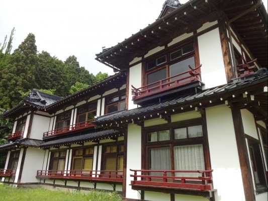 Mashiko Yuwakan     Gozasho (imperial chamber) and Peace Gallery