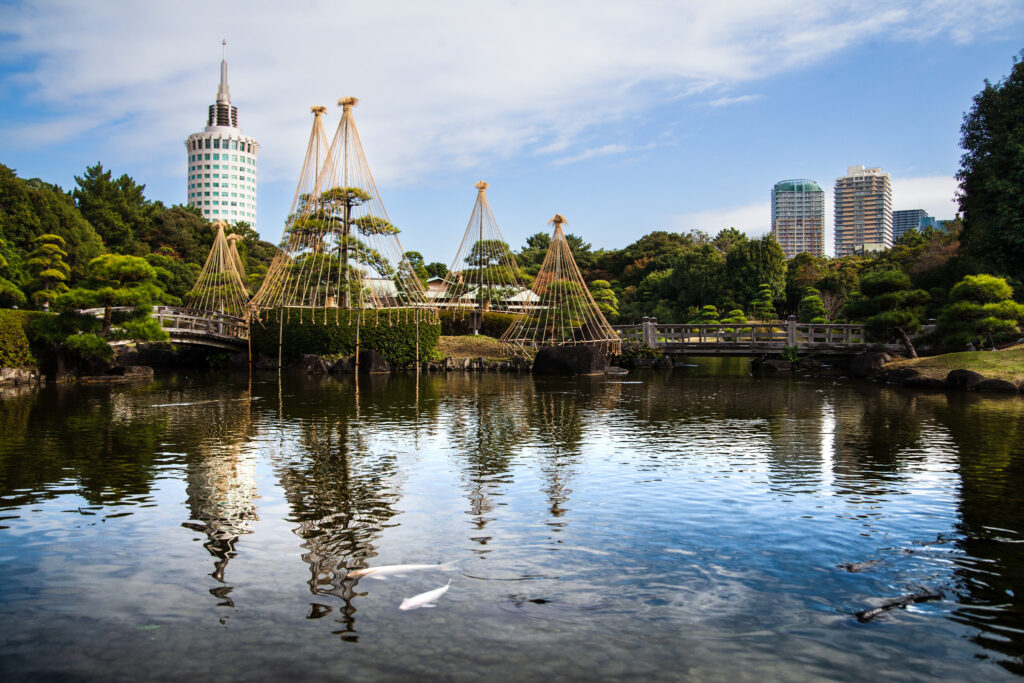 Mihama-en brings traditional culture to life in the heart of modern Chiba Prefecture. Experience centuries-old Japanese garden artistry without leaving the Tokyo area.