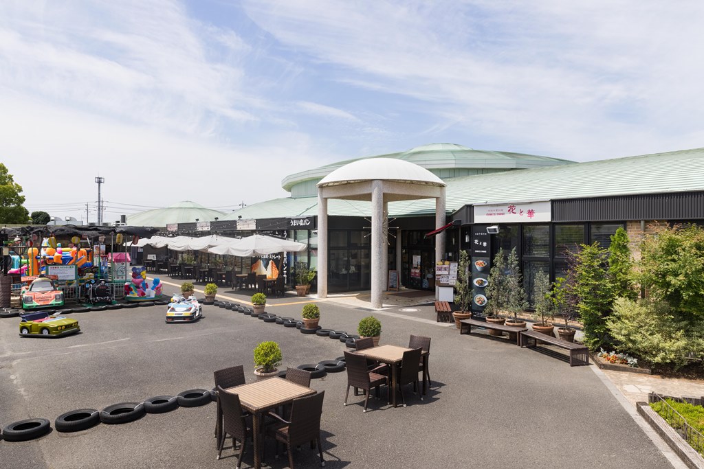 Roadside Station Domannaka Tanuma