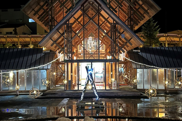 Shiobara Onsen’s Taketori Monogatari, Illumination by Bamboo Lanterns