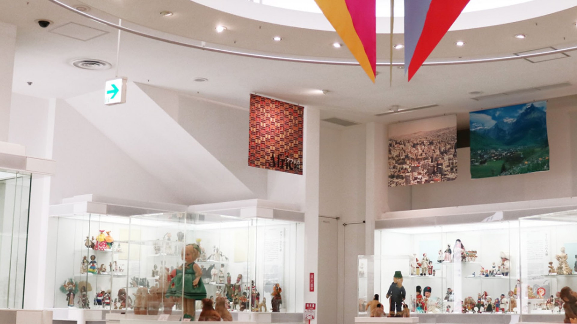 Yokohama Doll Museum