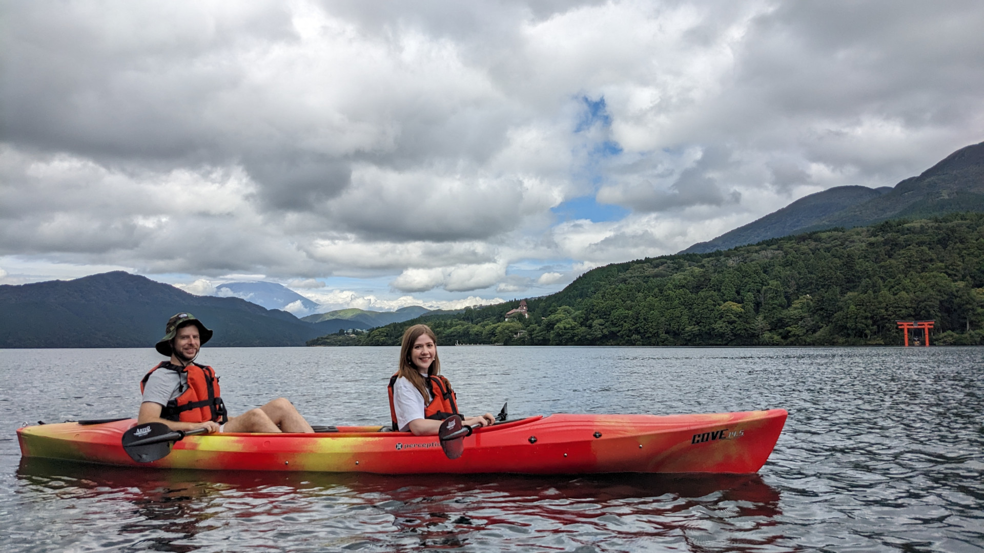 Ashinoko Club: Kayaking at Lake Ashi